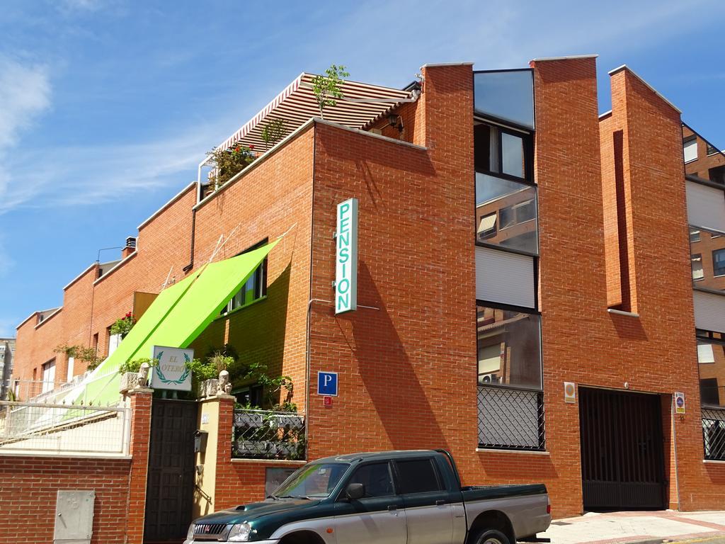 Pension El Otero Guadalajara Eksteriør bilde
